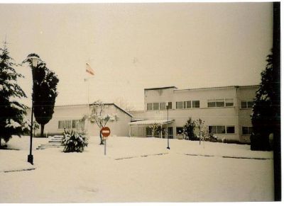 Colexio nevado a mediados dos 80
