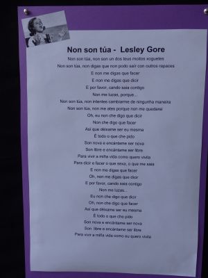 Lesley Gore tivo o valor de cantar isto nos primeiros anos 60 do século pasado.
