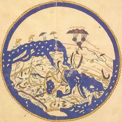 50. Mapamundi árabe do século XII
Mapamundi do cartógrafo marroquí Al-Idrisi para o rei Roger de Sicilia, 1154.

O Polo Norte está no inferior do mapa.
