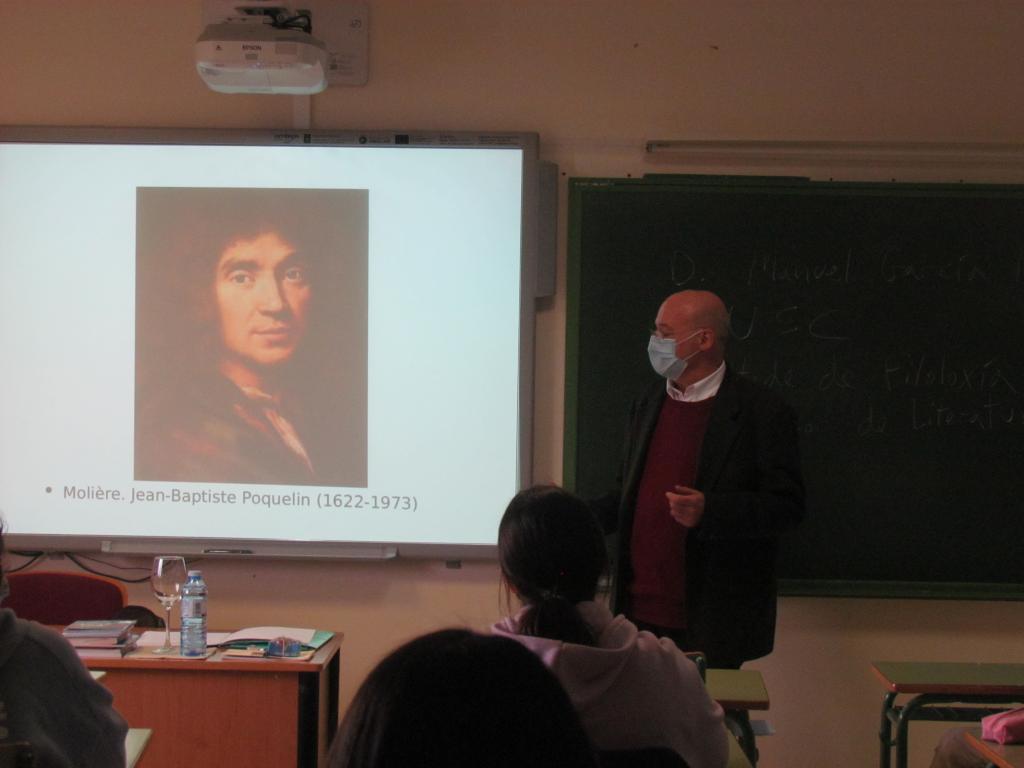alumnado de Francés de 2º Bacharelato asiste a unha charla "Molière, Dramaturgo francés del siglo XVII: Un renovador do teatro"