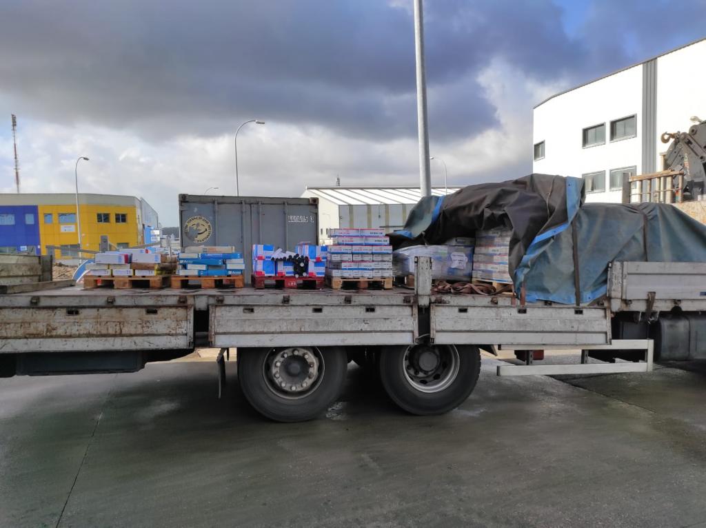 A empresa Talleres Mecánicos Galicia transportou os consumibles doados por Navantia Ferrol