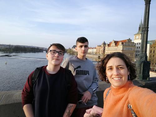 Marta, Adrián e Iván en Praga