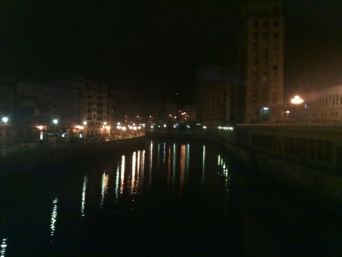 Nocturno da ria de Bilbao
