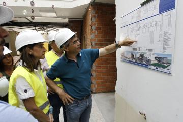 As obras de ampliación do CEIP Plurilingüe Eladia Mariño (Cabanas), avanzan a bo ritmo co fin de que estean rematadas a inicios de curso