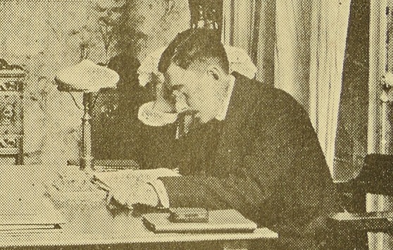 Jerónimo Sal Lence na súa consulta