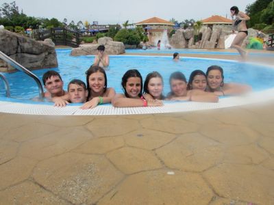 Aquapark
Alumnado de 2º ESO A e B, profesoras María Blanco e Ana Pensado.
Palabras chave: actividade cultural